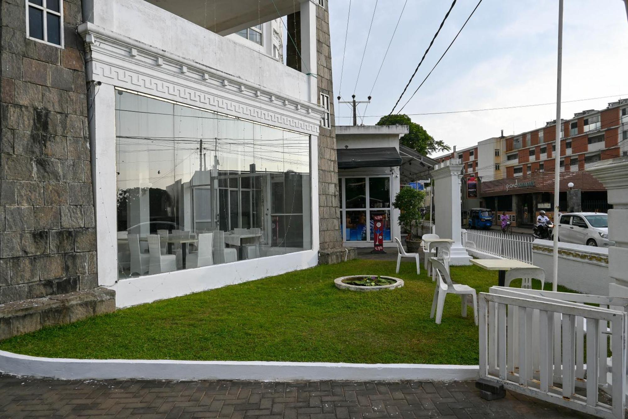 The Kings Bay Hotel By Silvas Negombo Luaran gambar