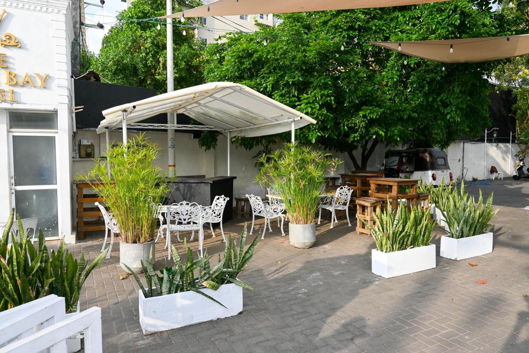 The Kings Bay Hotel By Silvas Negombo Luaran gambar